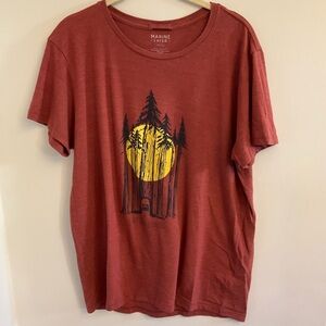 Marine Layer Men's Brick Red Graphic Tee with Yellow Sun and Trees, Sz M